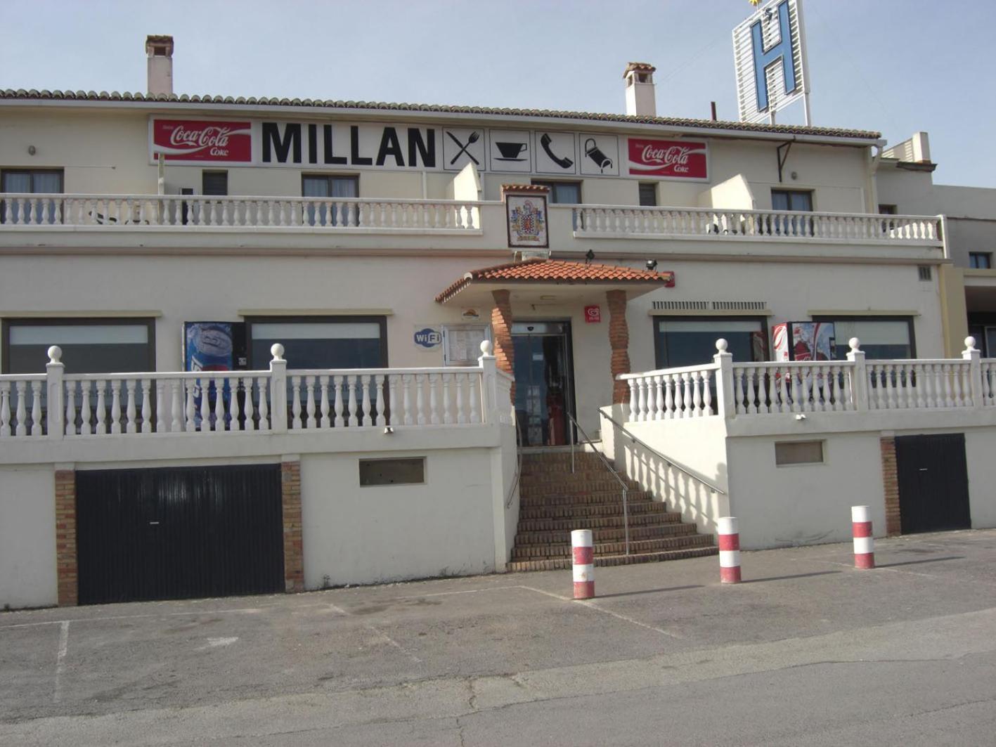 سيجوربي Hostal Millan المظهر الخارجي الصورة